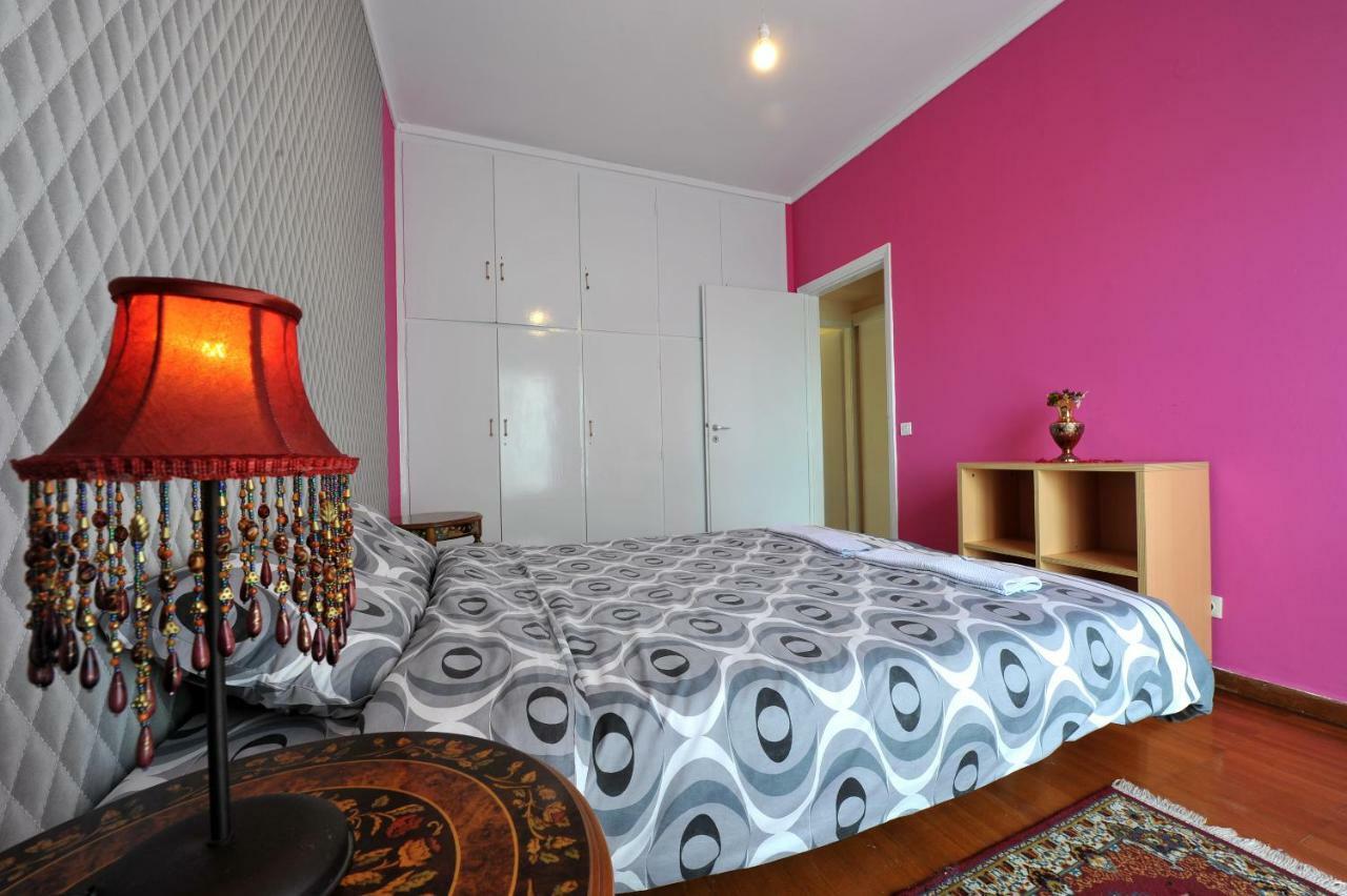 Apartment Near Stavros Niarchos Park & Acropolis Atene Esterno foto